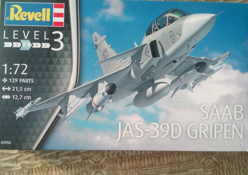 Revell JAS-39D Gripen

5000.-Ft