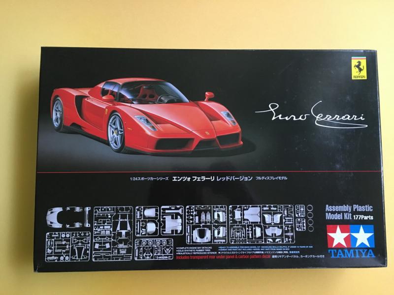 Tamiya Enzo 11000.-