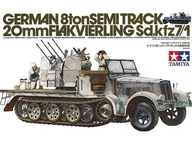 German Half Track Sdkfz 7 1; gumi kerekek, 5 figurával