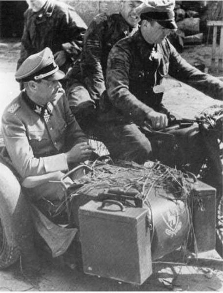Fritz Witt Erich Gatternig Kurt Meyer motorcycle sidecar german ss division hj hitlerjugend
