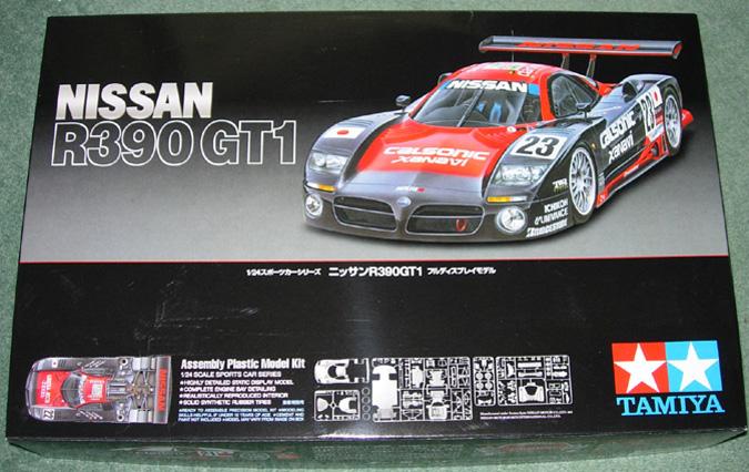 Tamiya-Nissan-R390-GT1

1/24 új 7.000,-