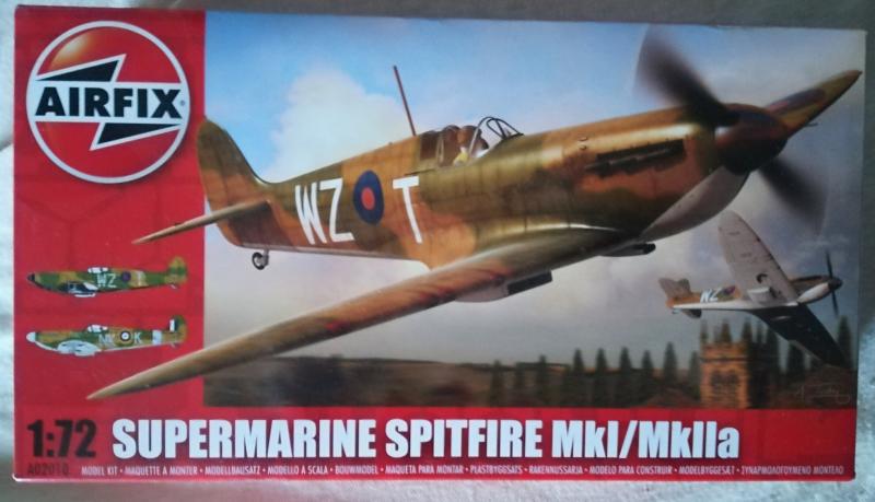 2500 Spitfire I kétféle változat, új kiadás