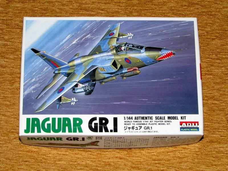 Arii 1_144 Jaguar GR.1 1.600.-