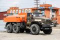 44618523-novyy-urengoy-russia-may-18-2015-cistern-truck-ural-4320-at-the-city-street-