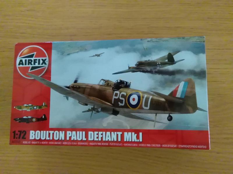 Defiant

1/72 megnézésre kibontott 2.500,-