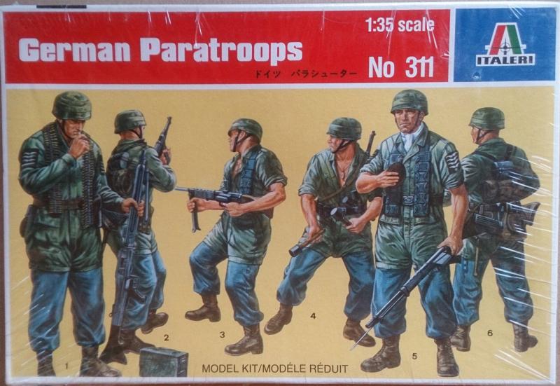 Italeri 311 German Paratroops