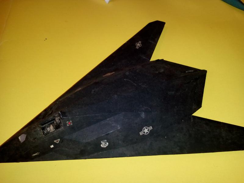 F117-1