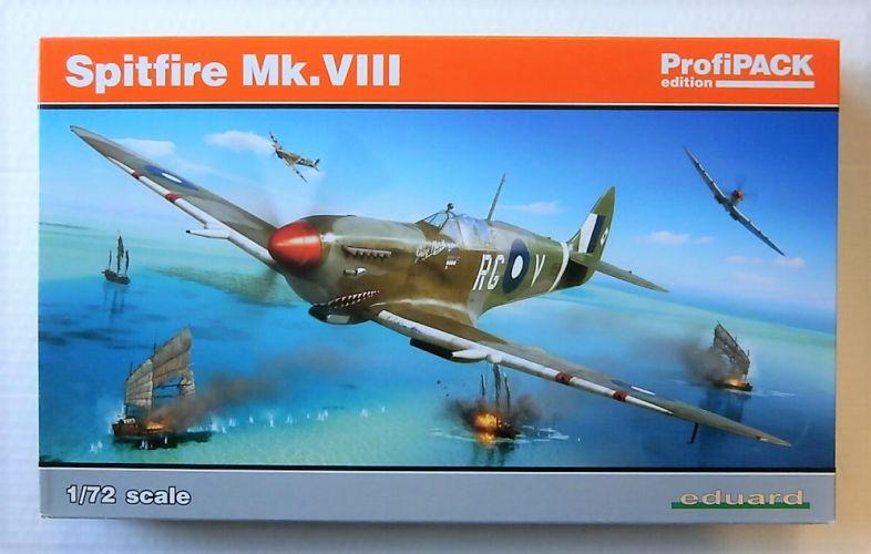 Spitfire Mk 8

1:72 3500Ft