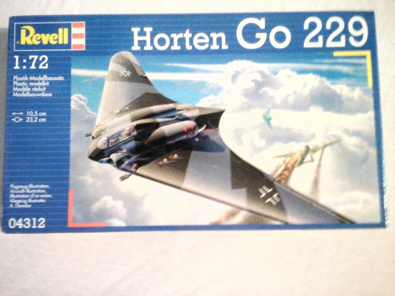 Revell Ho-229 3000 Ft