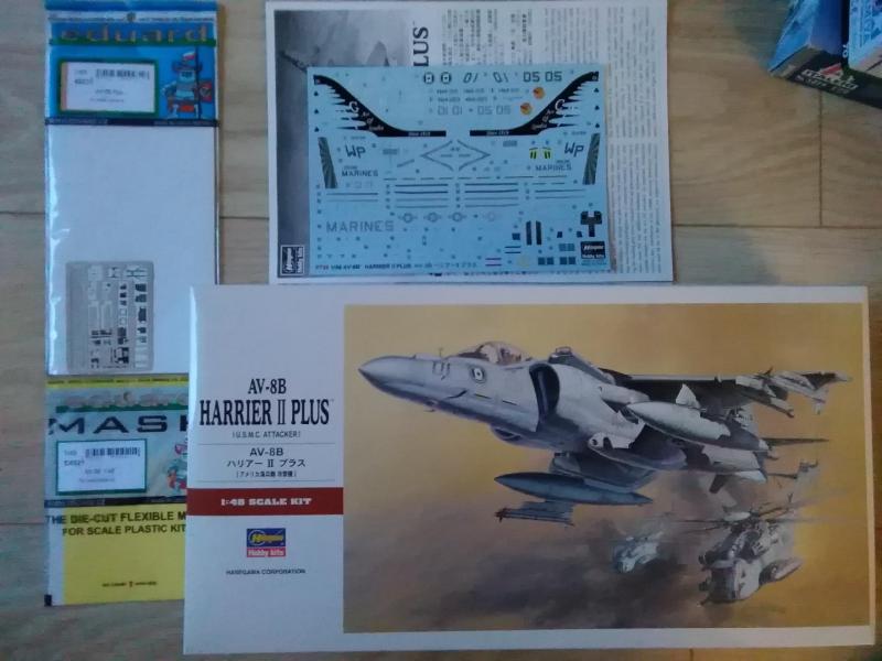 Av-8b

1/48 új 11.000,-