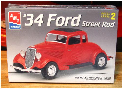 AMT 1934 Ford Street Rod