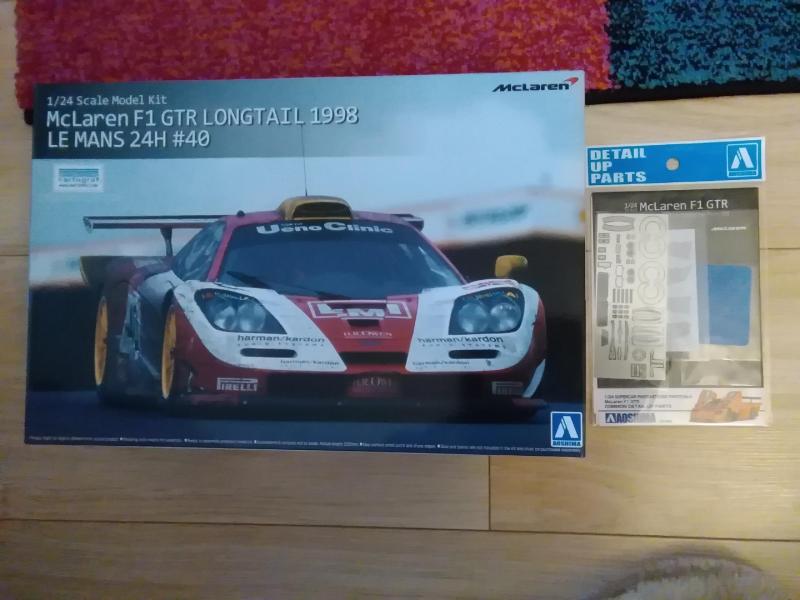 Mclaren 

1/24 új 12.800,-