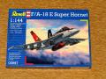 Revell 1_144 F_A-18 E Super Hornet 1.800.-