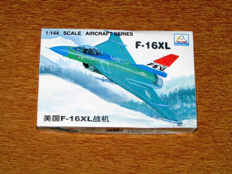 MiniHobbyModels 1_144 F-16XL 900.-