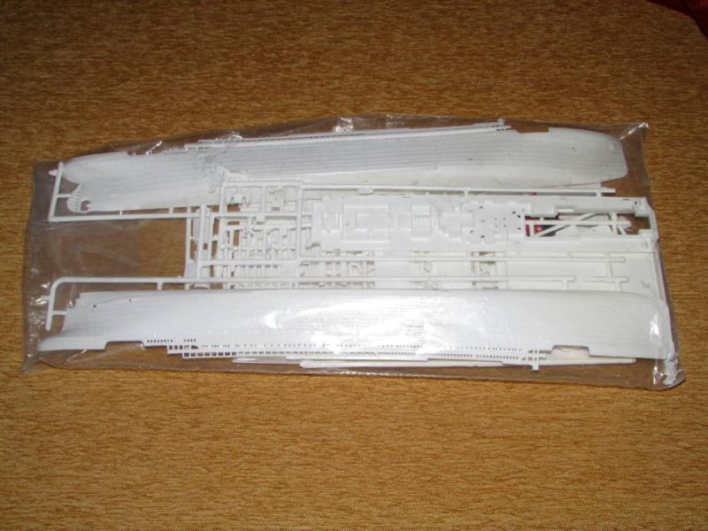 Revell 1_570 RMS Titanic doboz nélkül 3.900.-