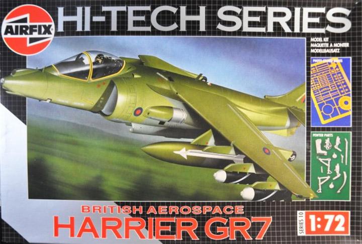 Airfix 10005 BAe Harrier GR.7; maratás + fehérfém futóművek és ülés + pilóta figura - Hi-Tech Series