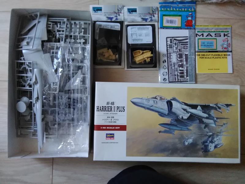 Av-8B

1/48 új, nylon bontva 16.000,-