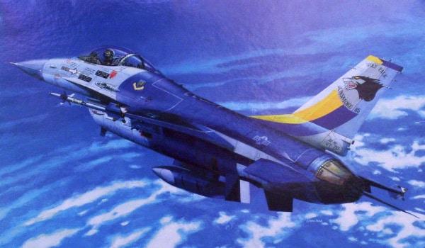 Mistercraft 1/72 F-16D 2000