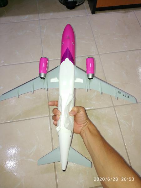 A320-10_kicsi