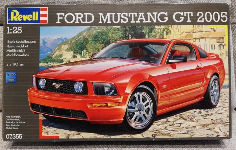 1_25_MUSTANG_box