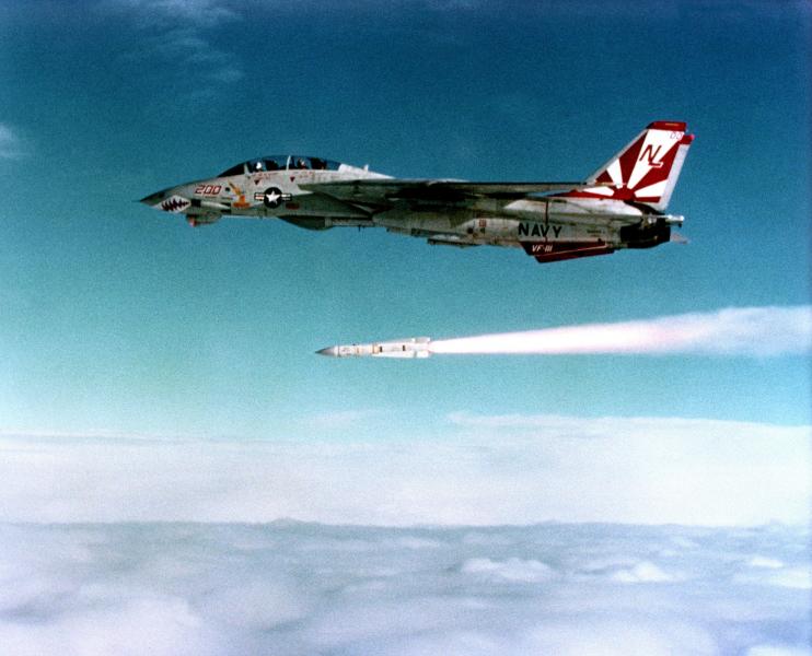 F-14A_VF-111_launching_Phoenix_1991