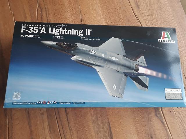 F35