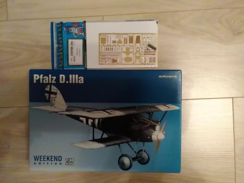 Pfalz

1/48 új 4.500,-