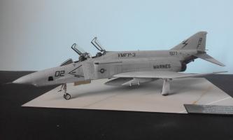 Revellből RF-4B

Revellből RF-4B a "Tengerészgyalogság szeme"
(Mint utólag kiderült a 15
1977 még sovány főfutó kerekes volt............na ez nem úgy "sikerült")
(2010)