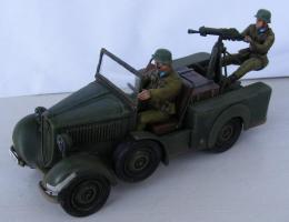 Magyar királyi technical- Polski Fiat 508/518 magyar színekben (1/35)
(Freddy)