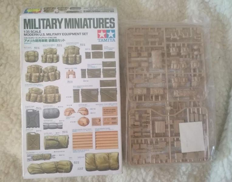 Tamiya Miliary miniatures equipment set 2200Ft 