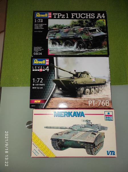 Merkava nincs már meg,Pt-76 4500Ft,Fuchs 3500Ft