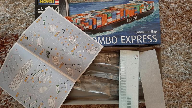 Colombo Express

10000.-
