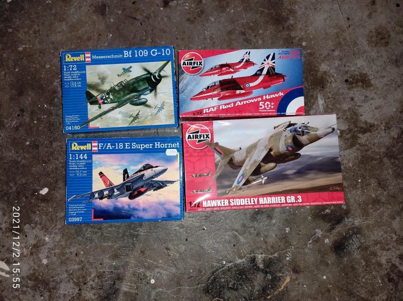 Hawk,messzer 2000Ft/db,Harrier 3500Ft,F18 1500Ft