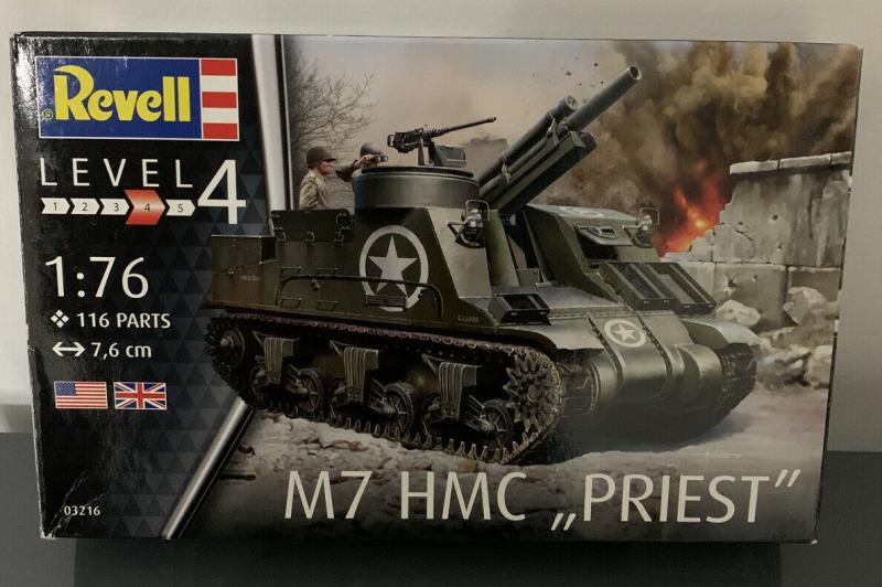 1:76	03216	Revell	M7 HMC	bontatlan	dobozos	1700