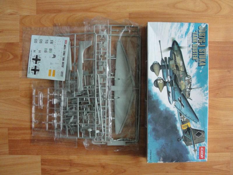 Academy (12450) Junkers Ju-87G Stuka Tank Buster

Új, 1:72, 3000 HUF