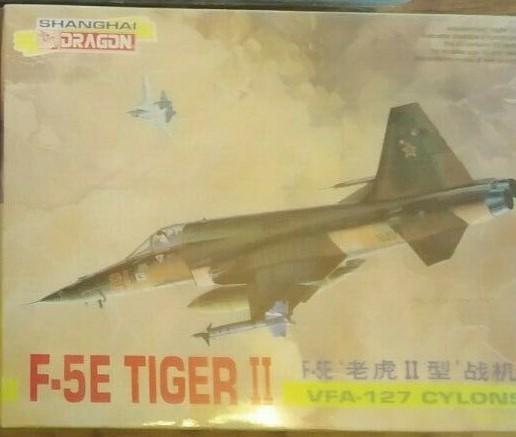 Dragon F-5E_144  (2500)