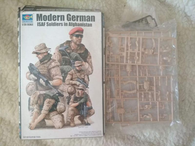 Trumpeter German soldiers 1:35 enyhén hiányos 900 Ft