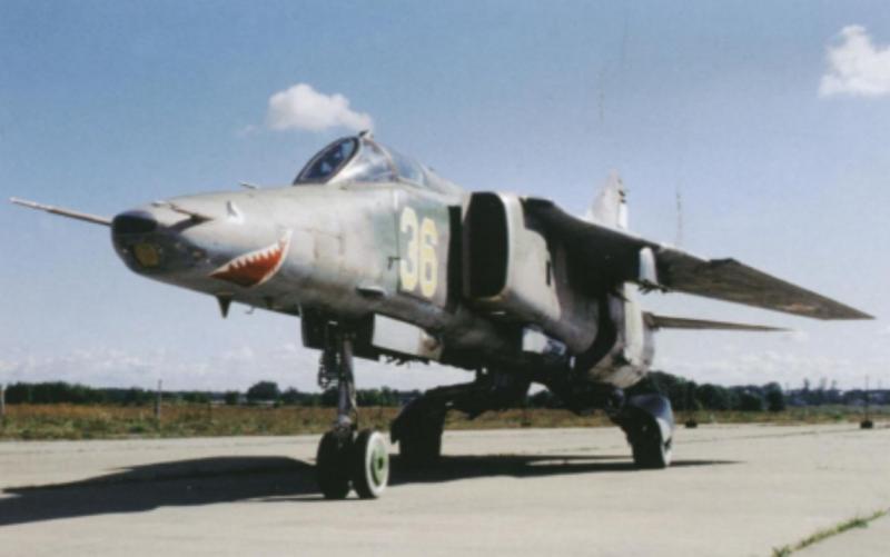 MiG-27  36