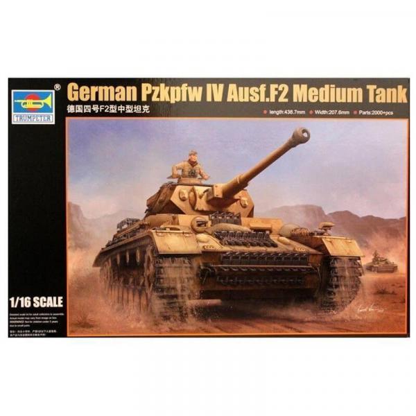 Trumpeter 00919 Pz.Kpfw IV Ausf.F2 Medium Tank  35,000.- Ft