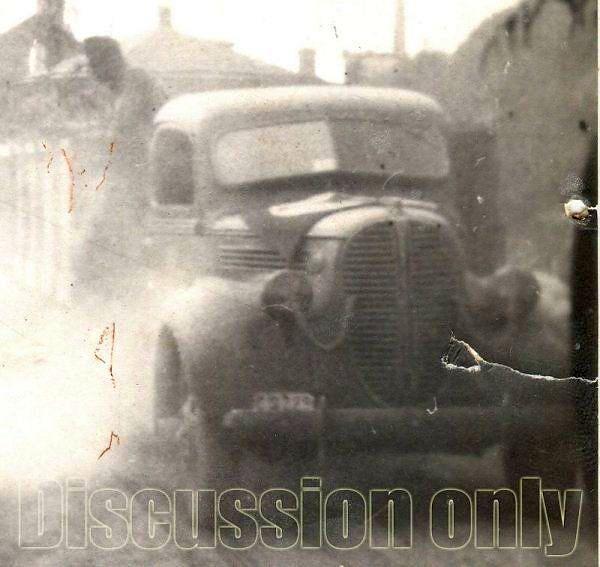 Ford 817T - C-229