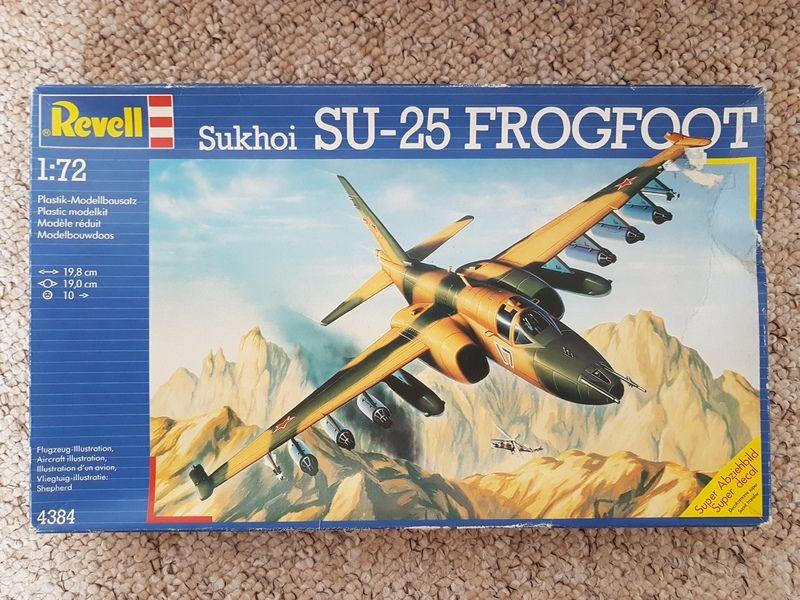 Revell Su-25 doboz nélkül (3000)