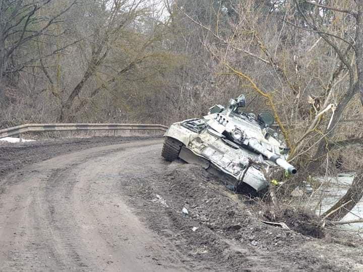 ukroboronprom-to-repair-captured-russian-tanks-for-use-by-ukrainian-army