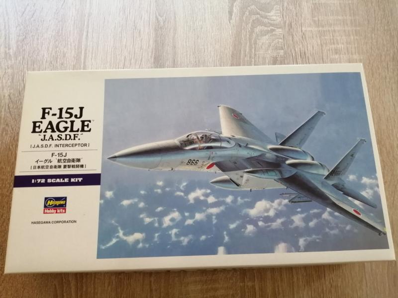 Hasegawa E12 F-15J 1-72

6000 Ft