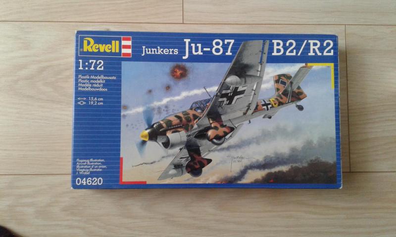 Ju87

1/72 új 2.500,-