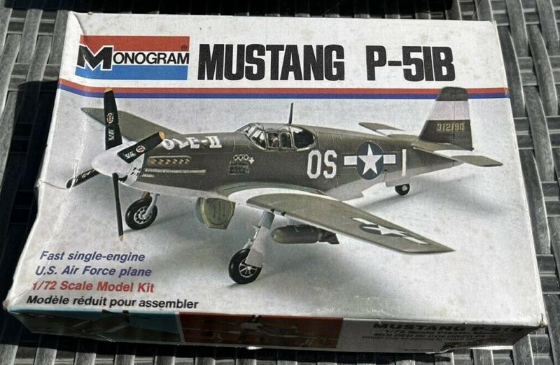 Monogram P-51 (3500)