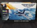 Revell F18 Hornet  8000