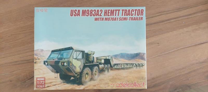 MocoM983_11000