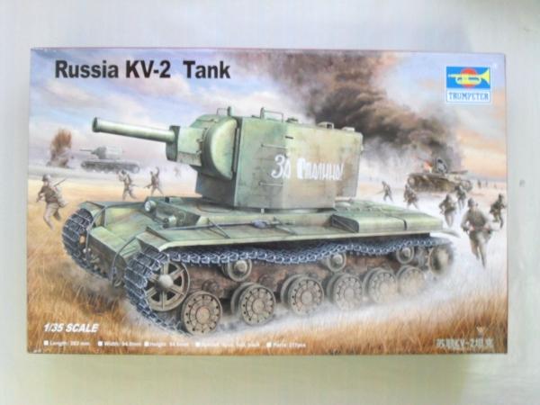 Trumpeter 00312 KV-2 + Aber 35L-44 Barell 8,000.- Ft