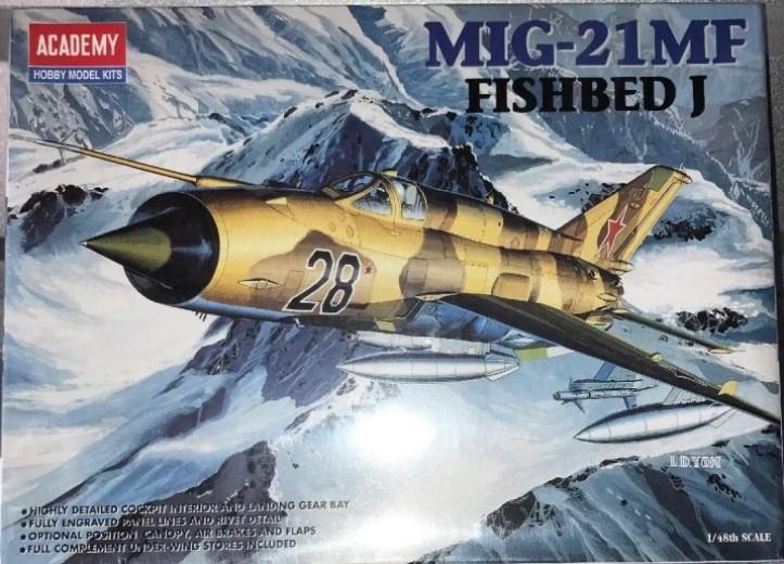 1:48		Academy	MIG-21 MF	elkezdetlen, magyar gép is megépíthető	dobozos	9500			