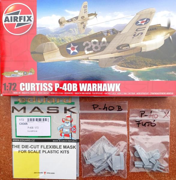 Airfix A01003B P-40B Warhawk, kiegészítőkkel